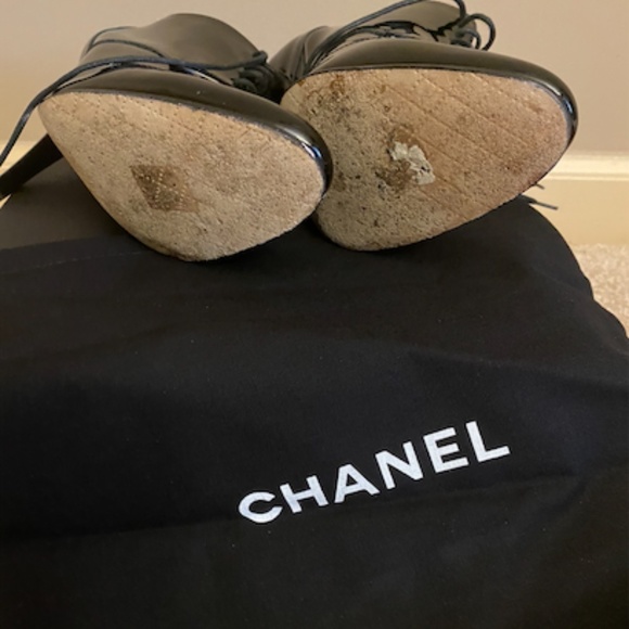 Chanel Booties Style #D G33051 - Picture 4 of 4